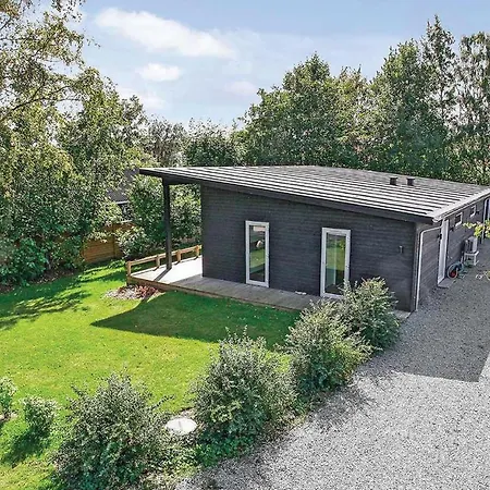 Four-bedroom In Сasa de vacaciones